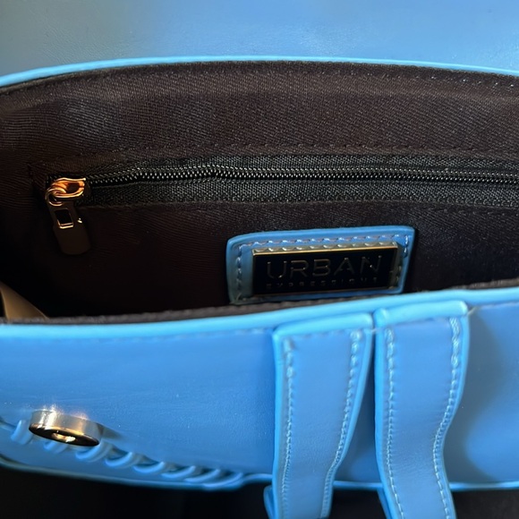 Purse - Picture 7 of 12